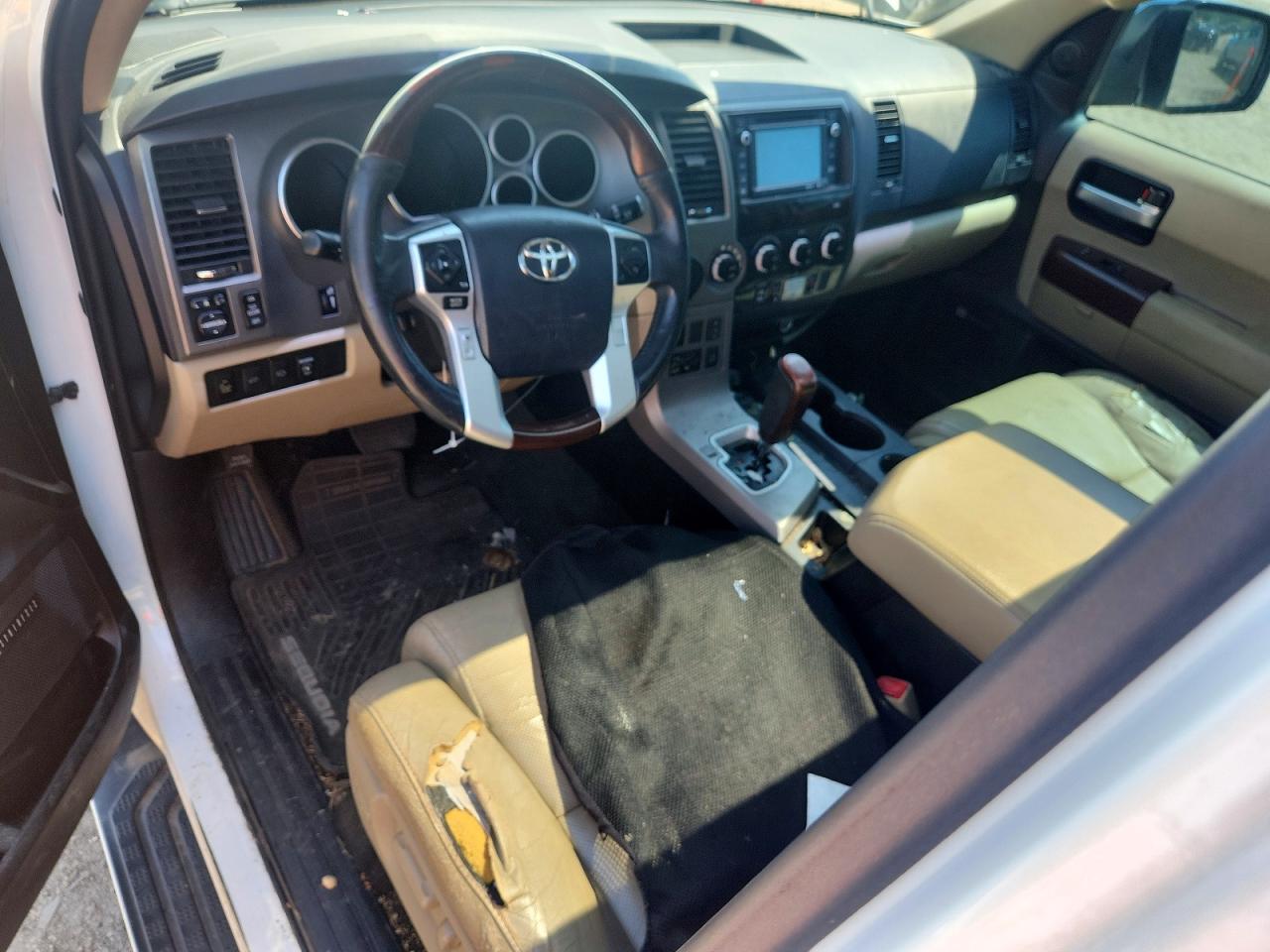 Toyota Sequoia Platinum