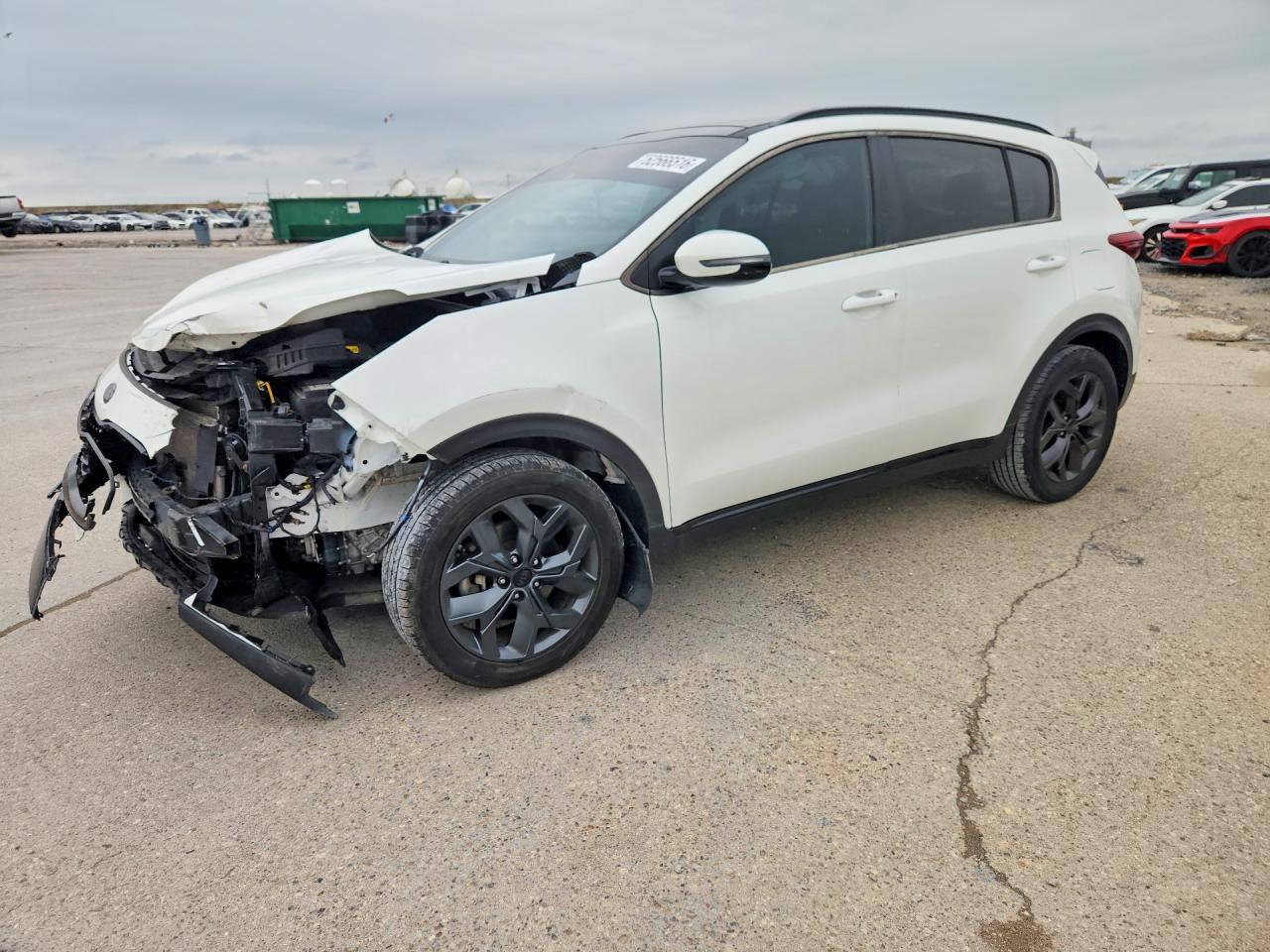 Salvage Kia Sportage Image