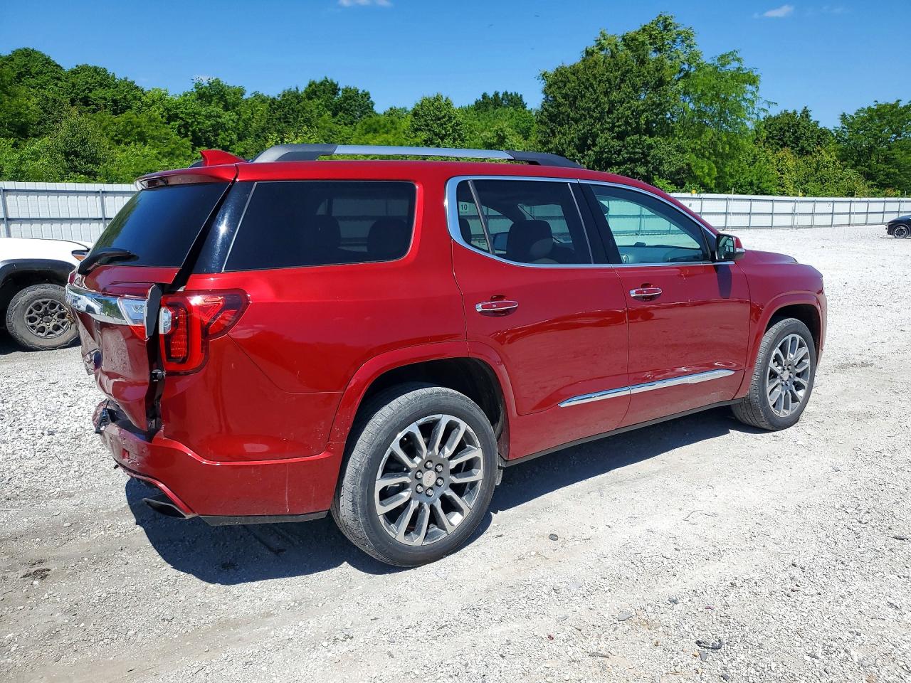 GMC Acadia Denali
