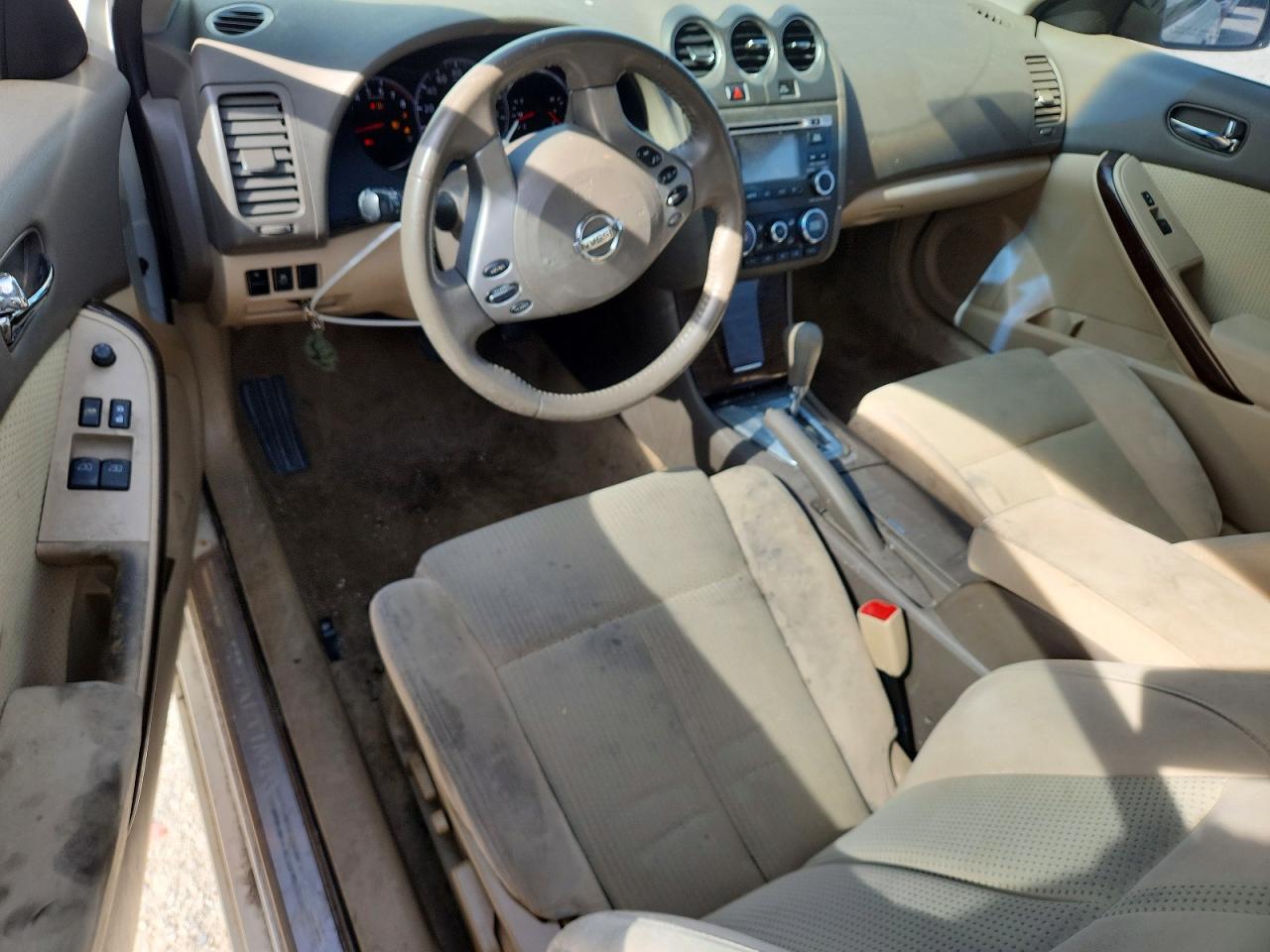 Nissan Altima S