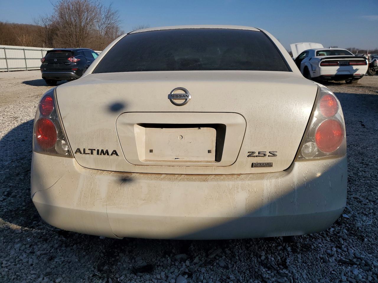 Nissan Altima S
