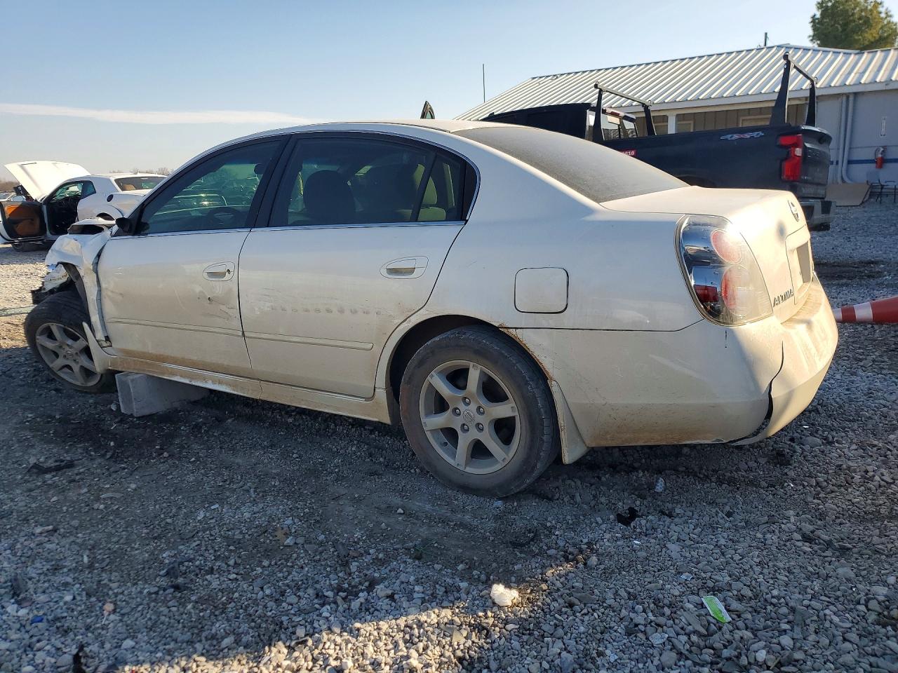 Nissan Altima S