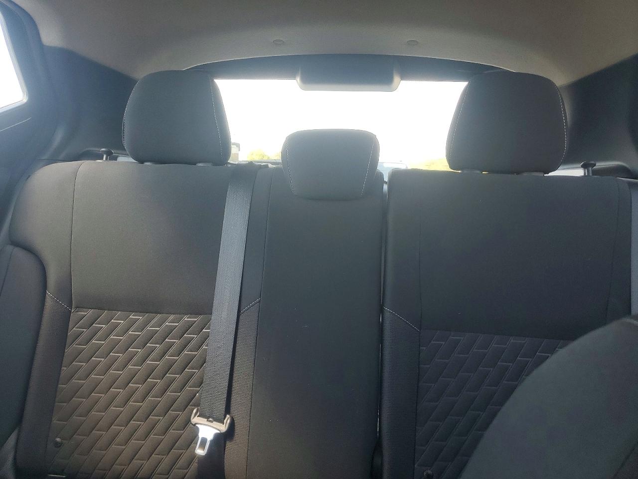 Nissan Kicks S
