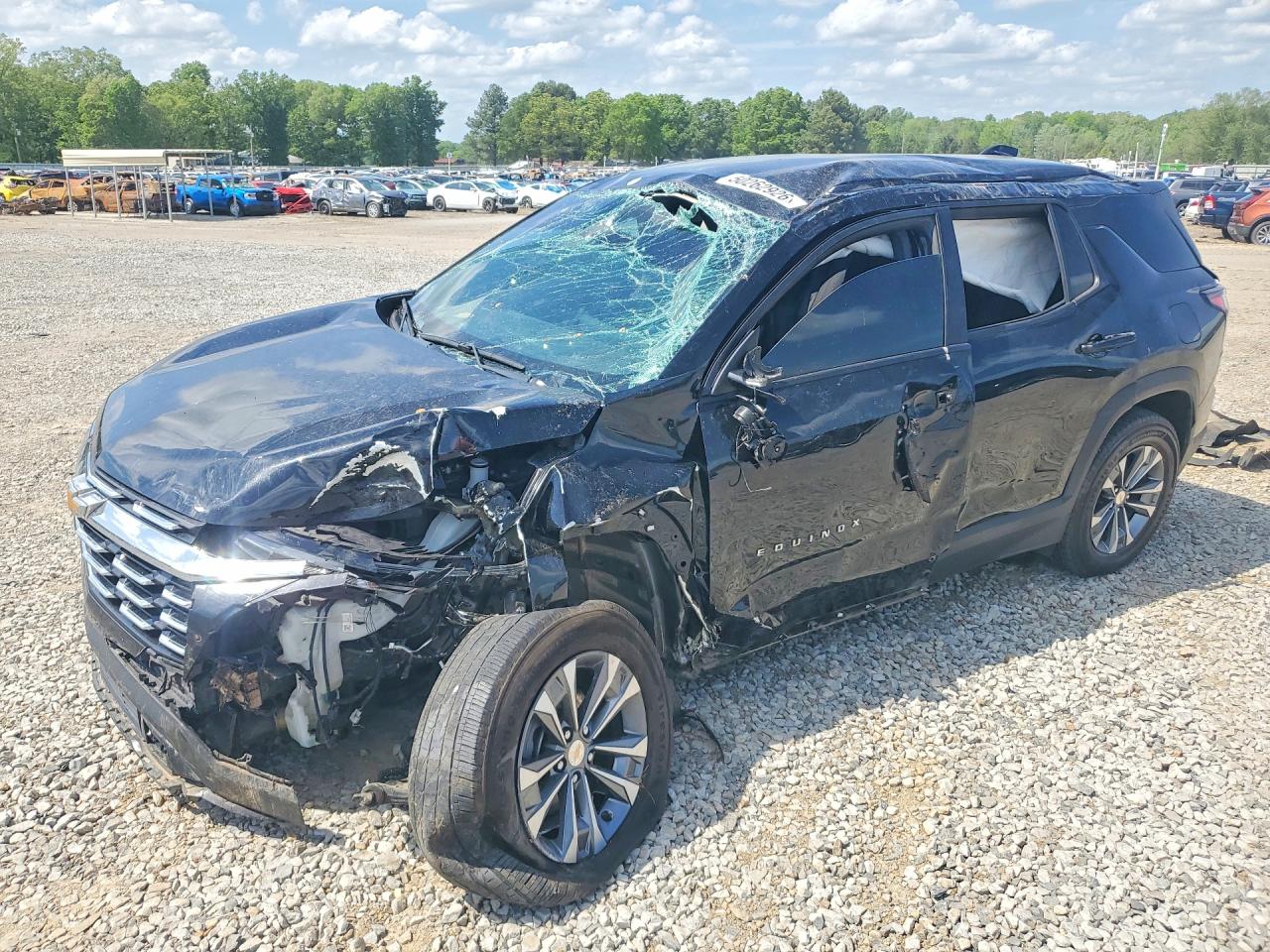 Salvage Chevrolet Equinox Image