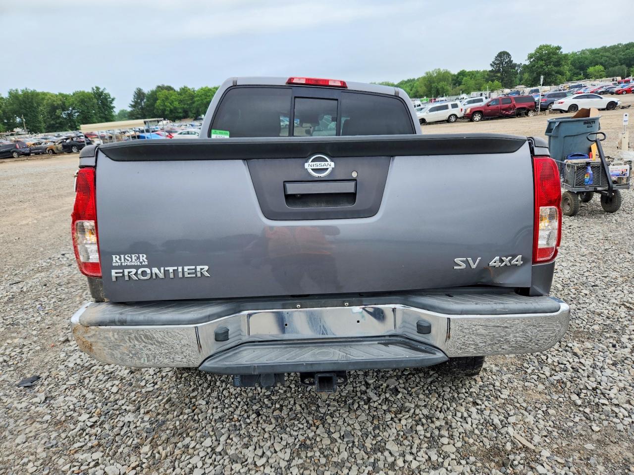 Nissan Frontier Sv