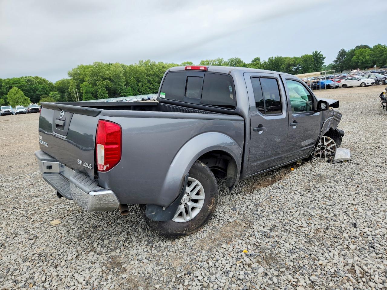Nissan Frontier Sv