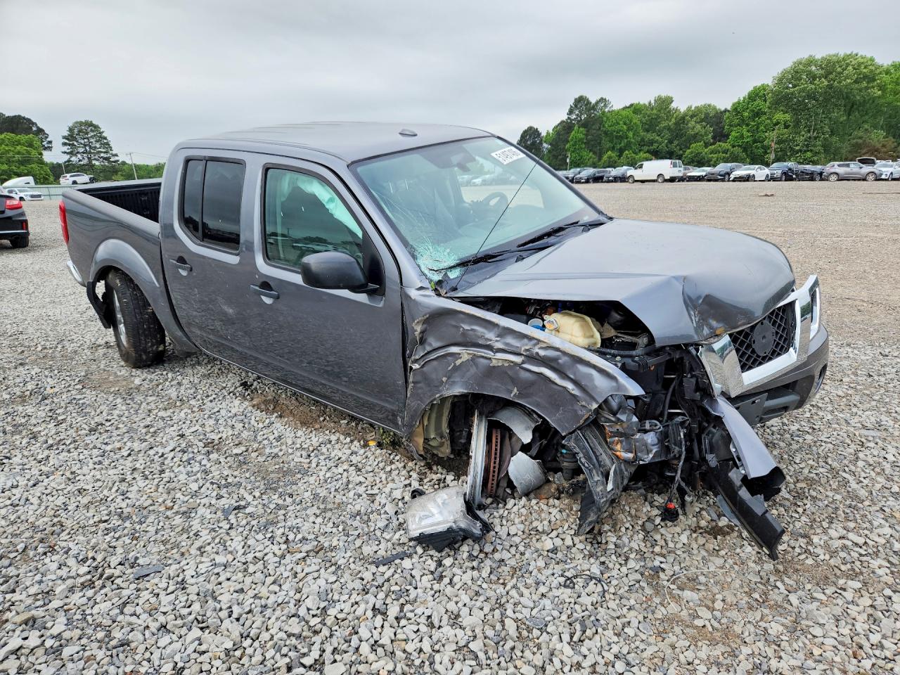 Nissan Frontier Sv