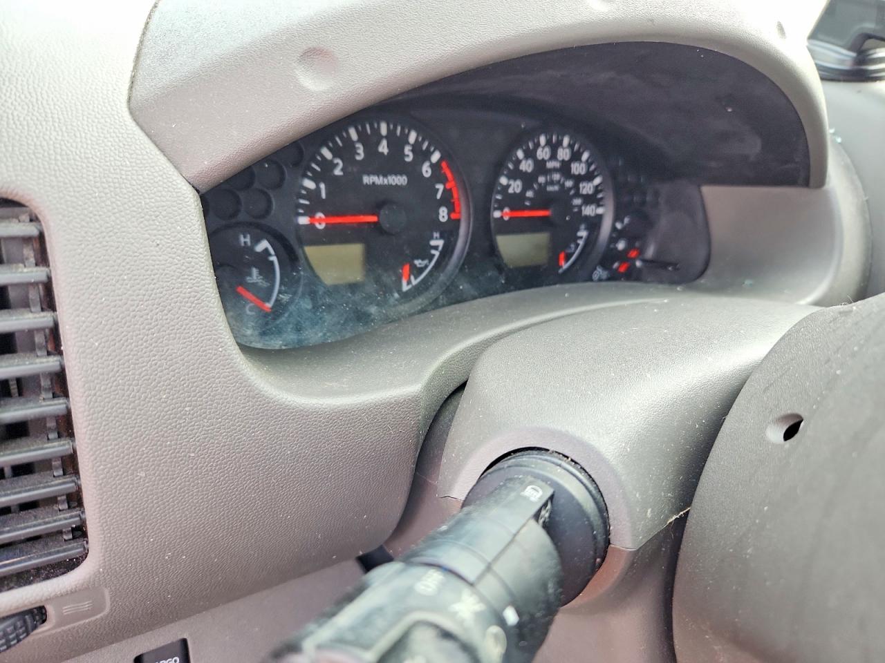 Nissan Frontier Sv