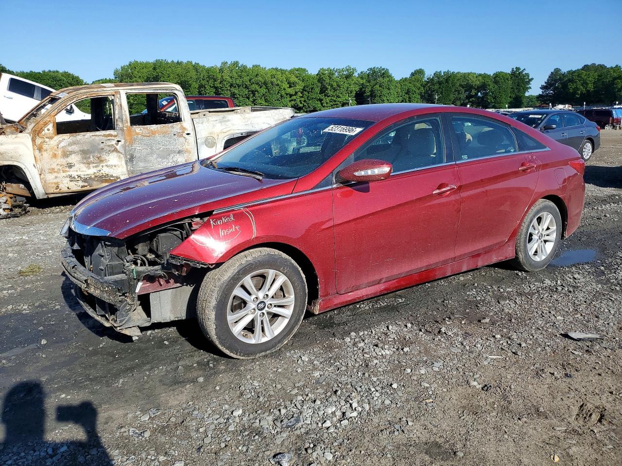 Salvage Hyundai SONATA Image