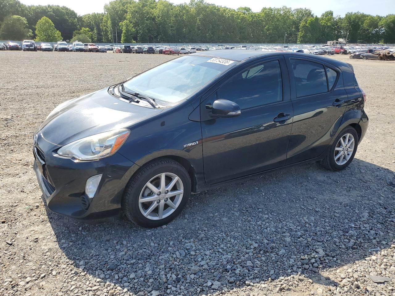 Salvage Toyota Prius Image