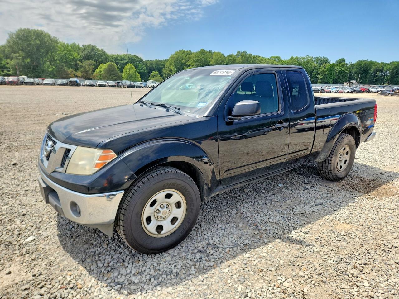 Salvage Nissan Frontier Image