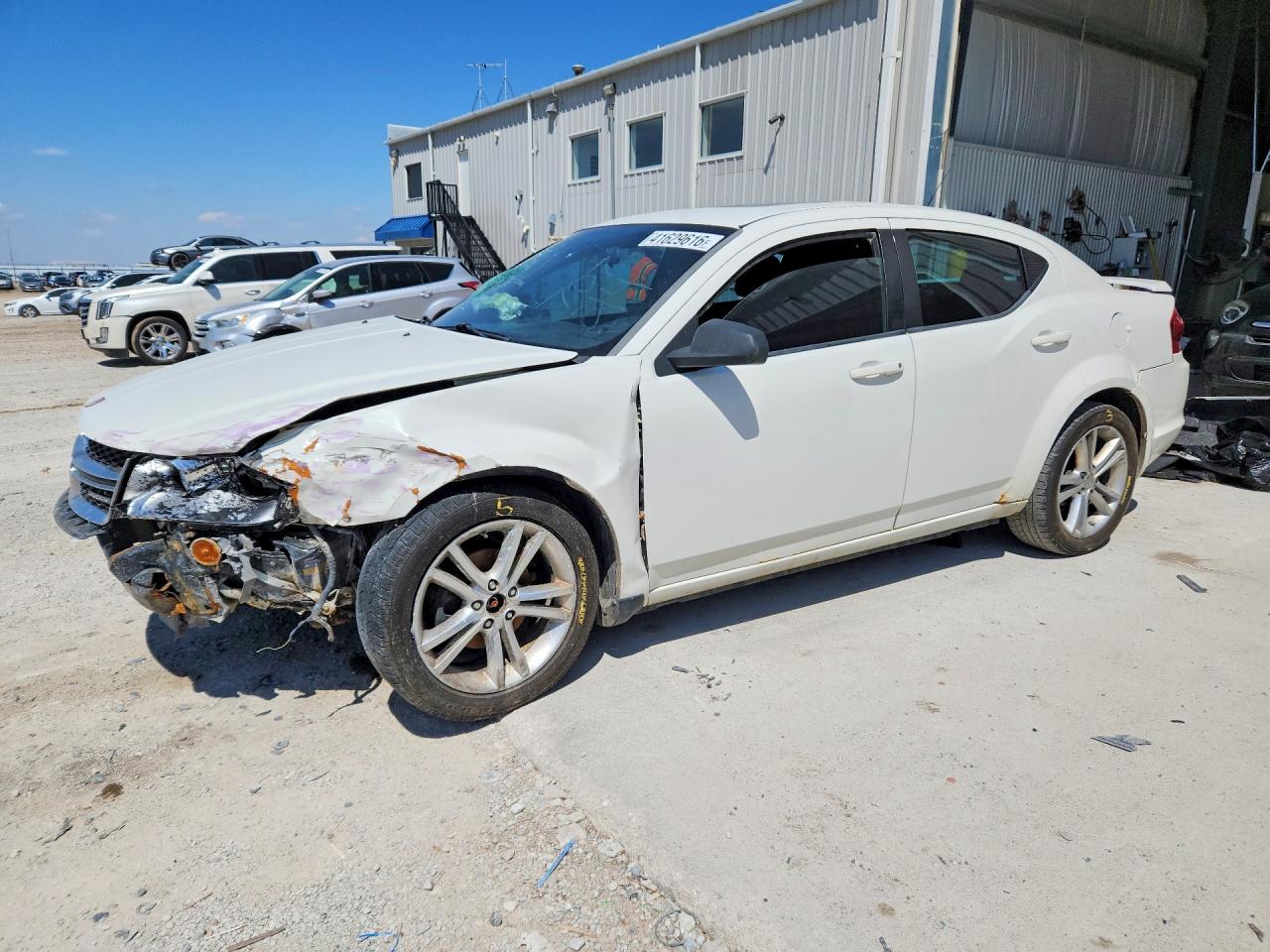 Salvage Dodge Avenger Image