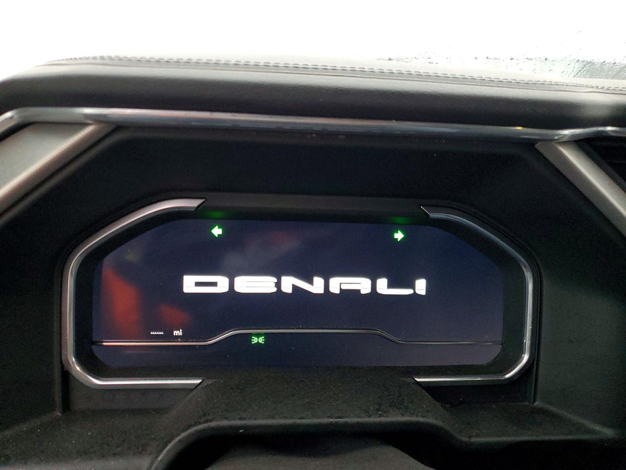 GMC Sierra K3500 Denali