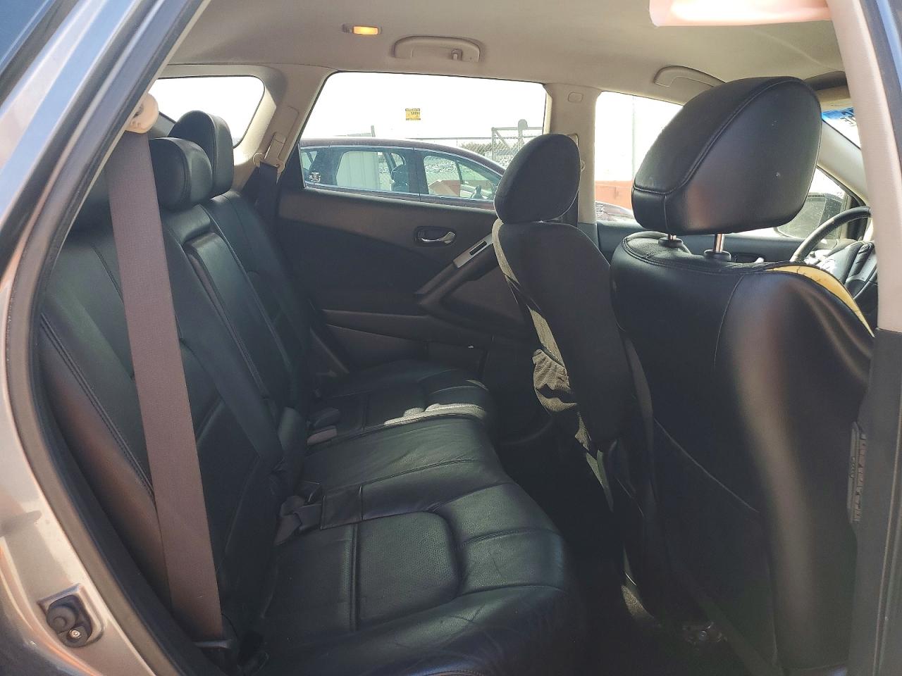 Nissan Murano S