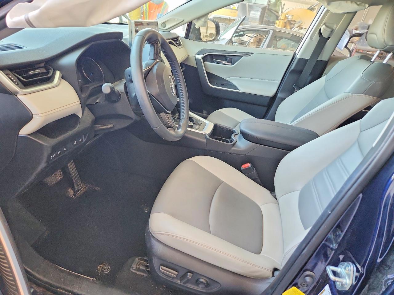Toyota RAV4 Xle Premium