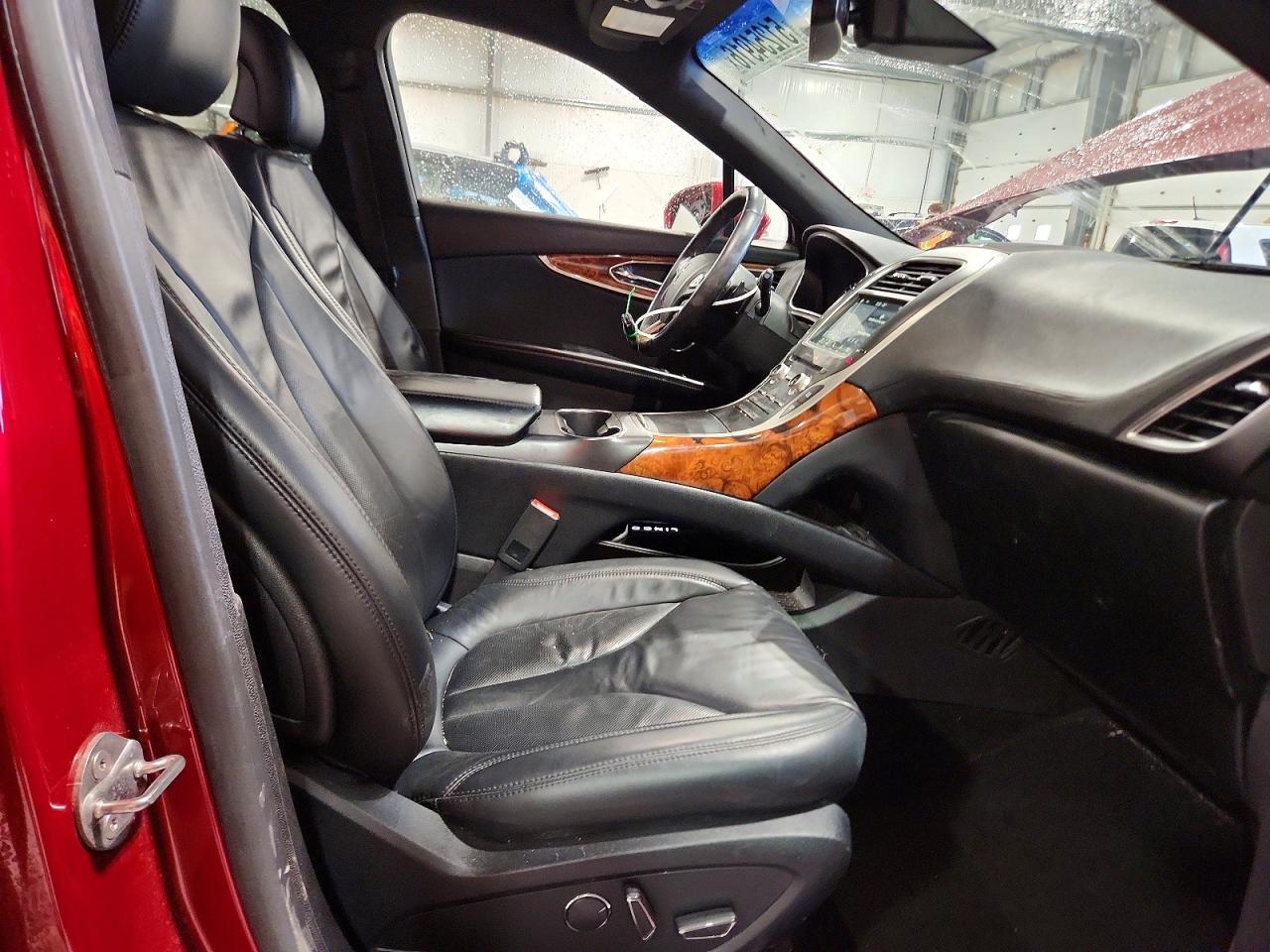 Lincoln MKX Select