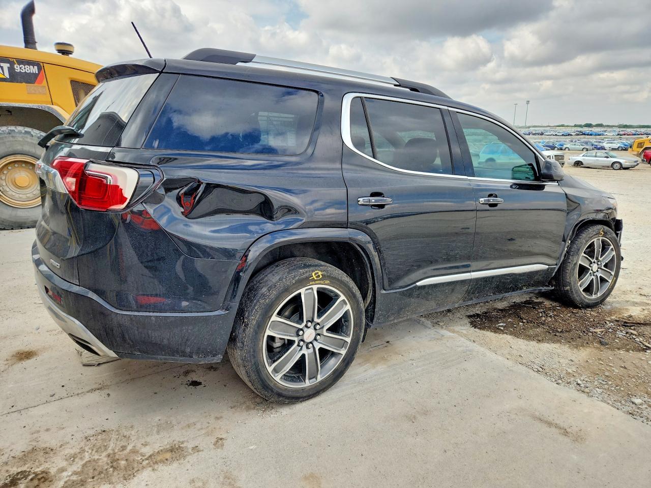 GMC Acadia Denali