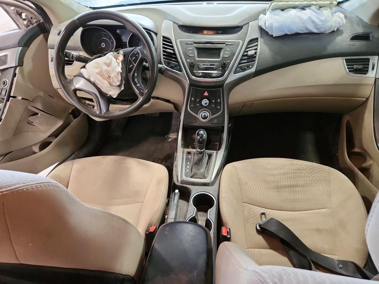 Hyundai ELANTRA Se
