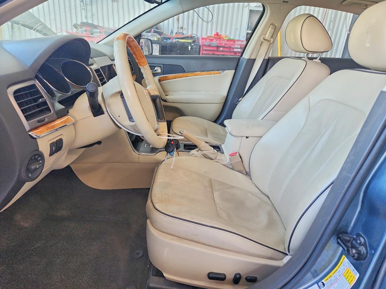 Lincoln MKZ