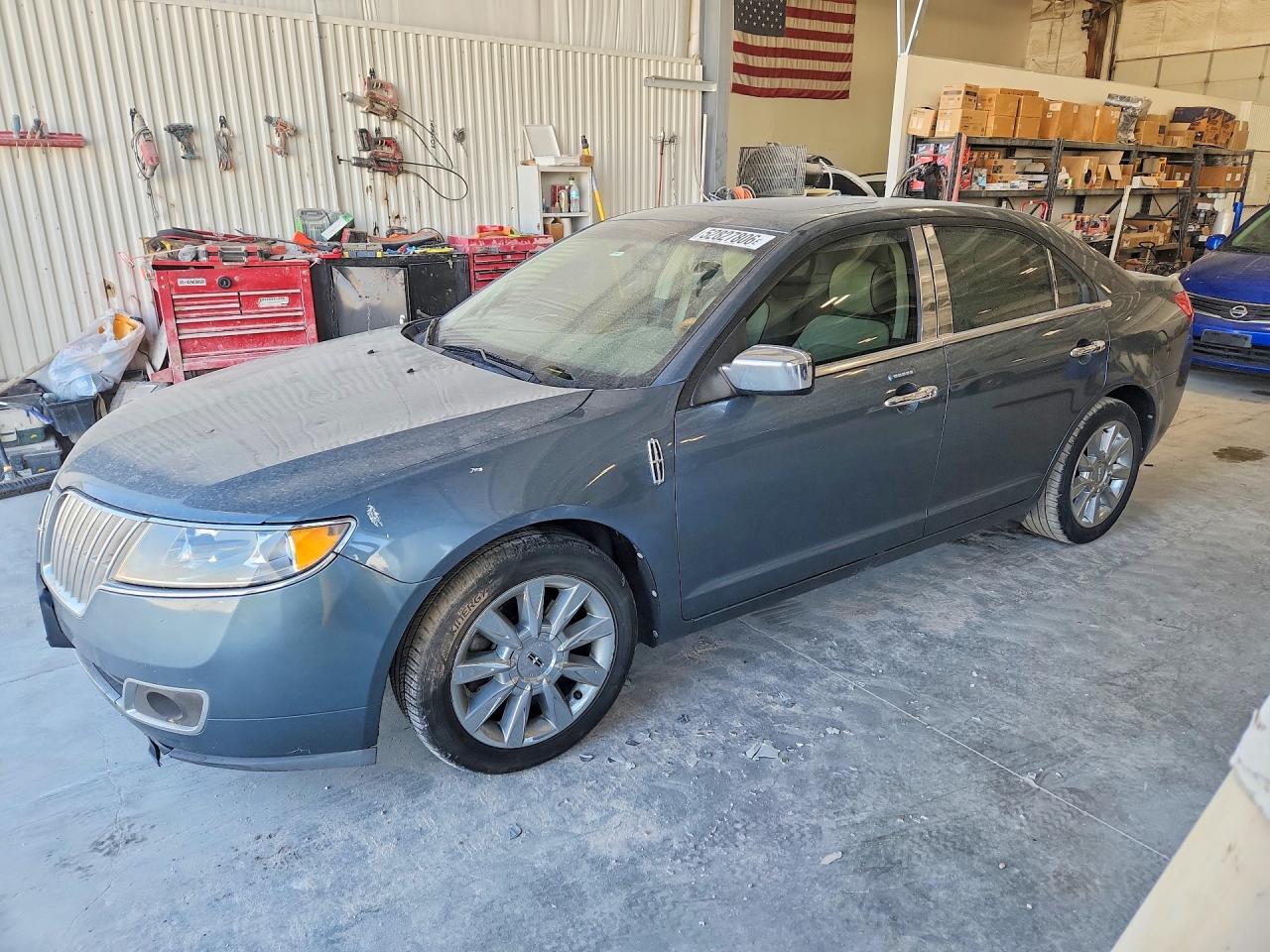 Salvage Lincoln MKZ Image
