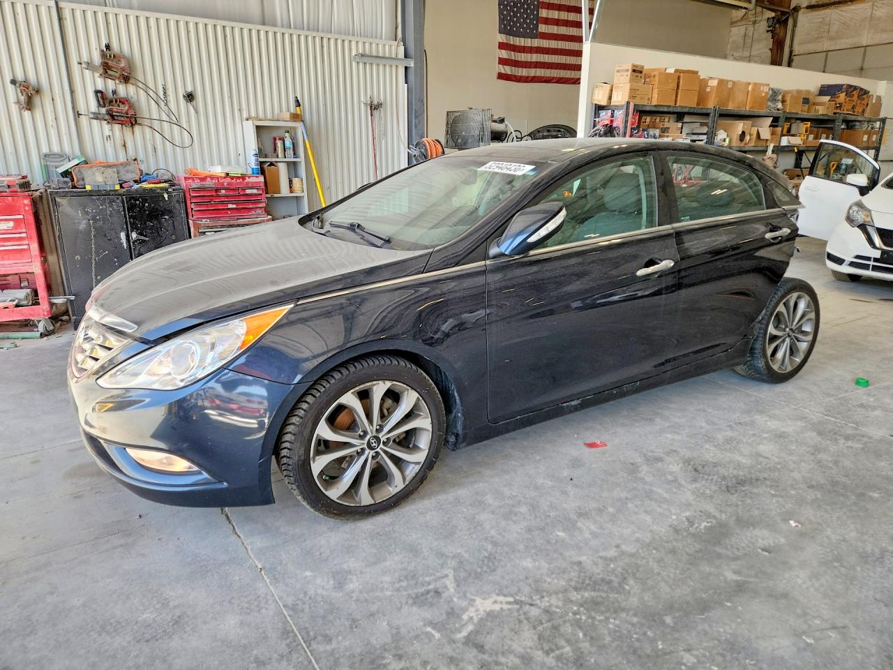 Salvage Hyundai SONATA Image