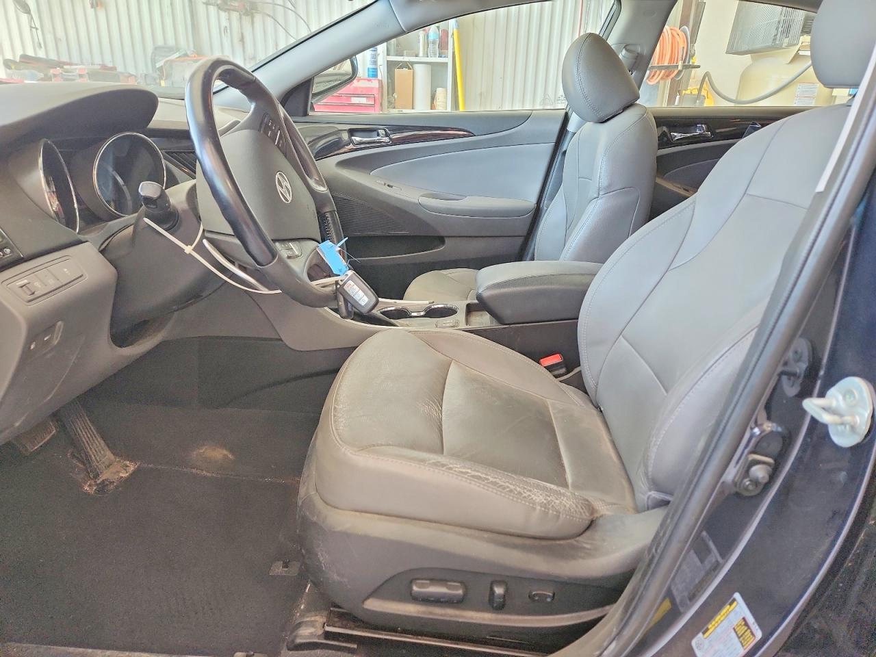 Hyundai SONATA Limited 2.0t