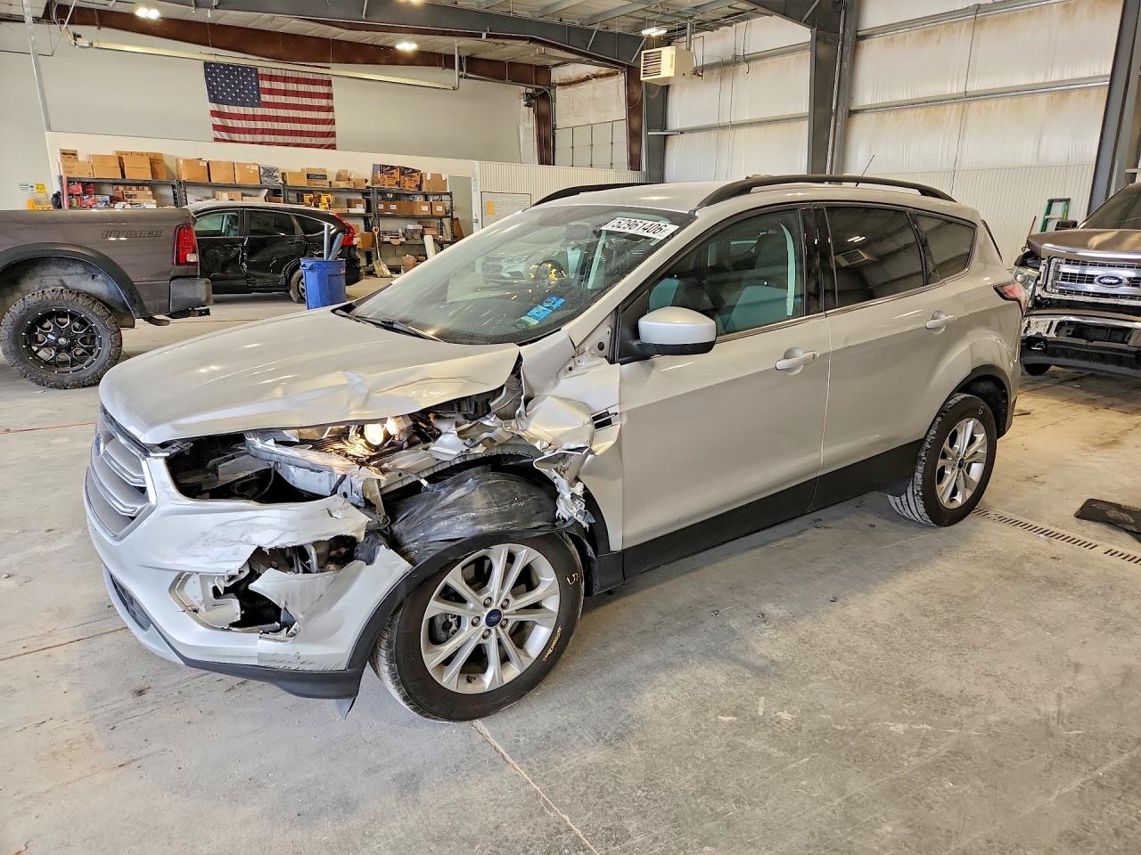 Salvage Ford Escape Image
