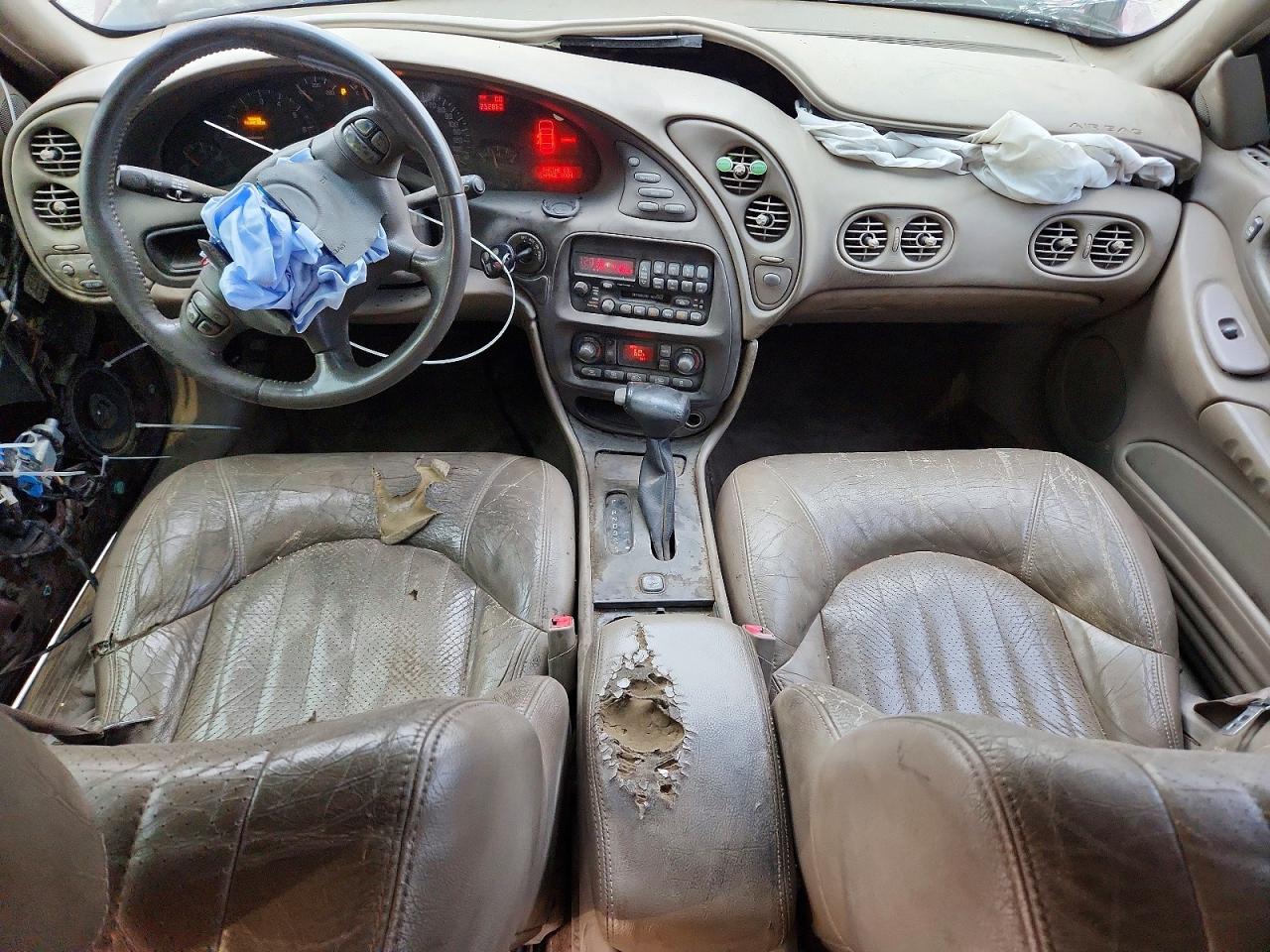 Pontiac Bonneville Se