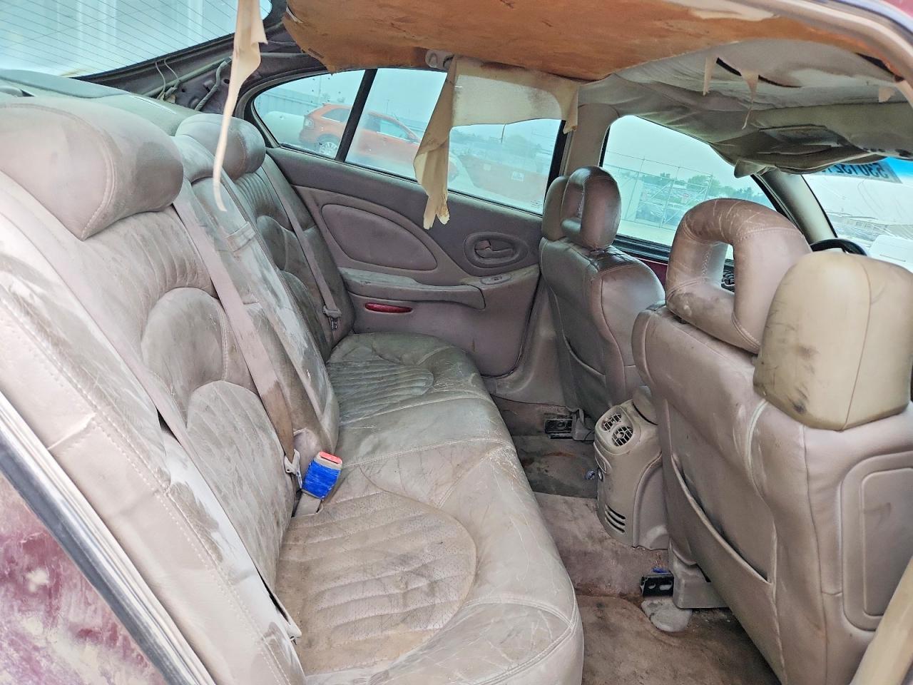 Pontiac Bonneville Se