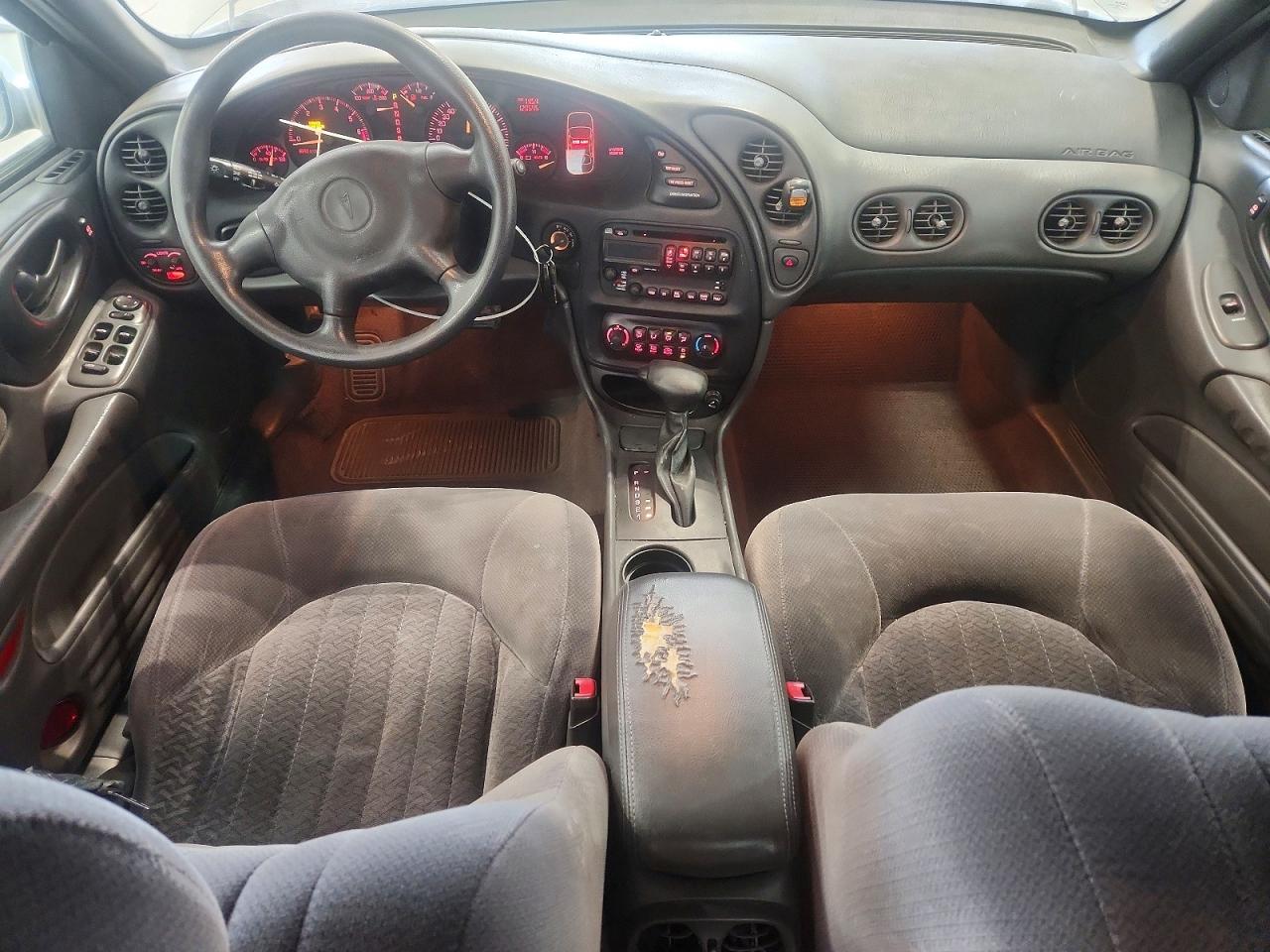 Pontiac Bonneville Se