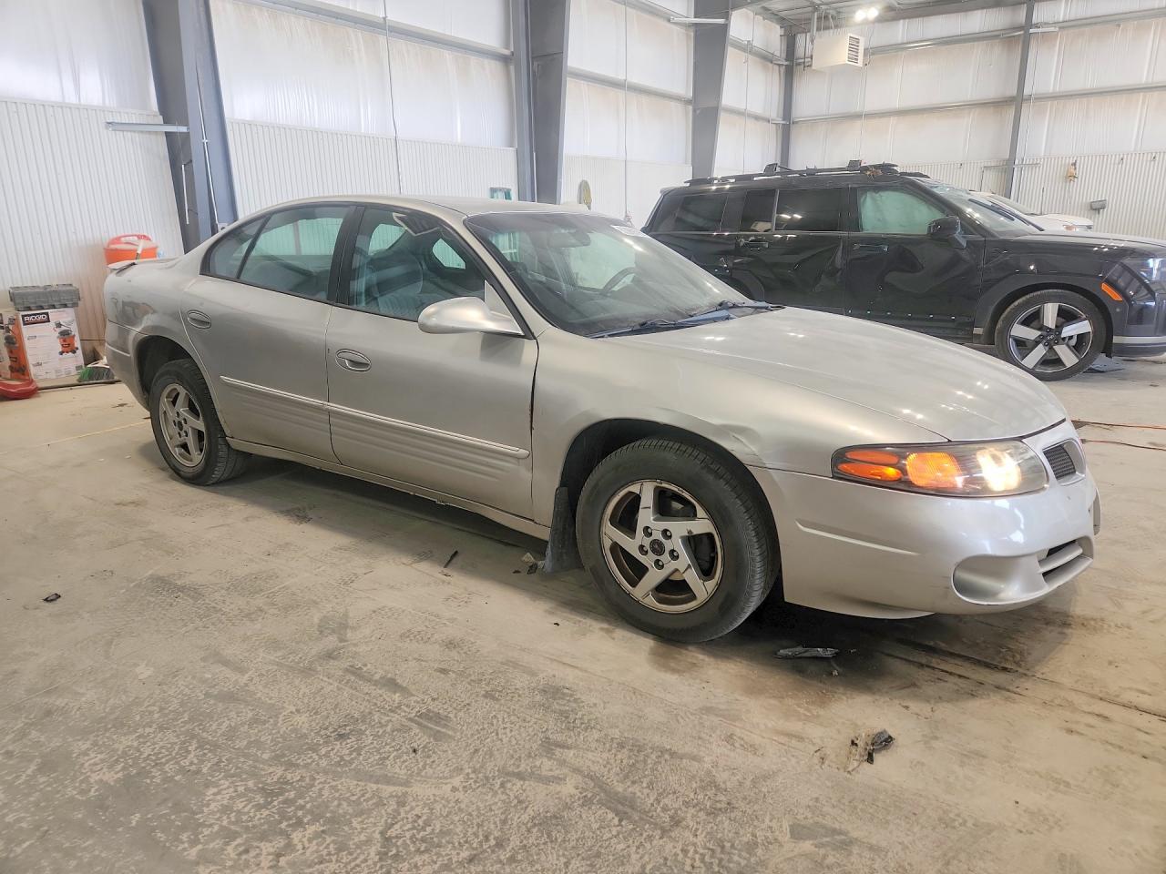 Pontiac Bonneville Se