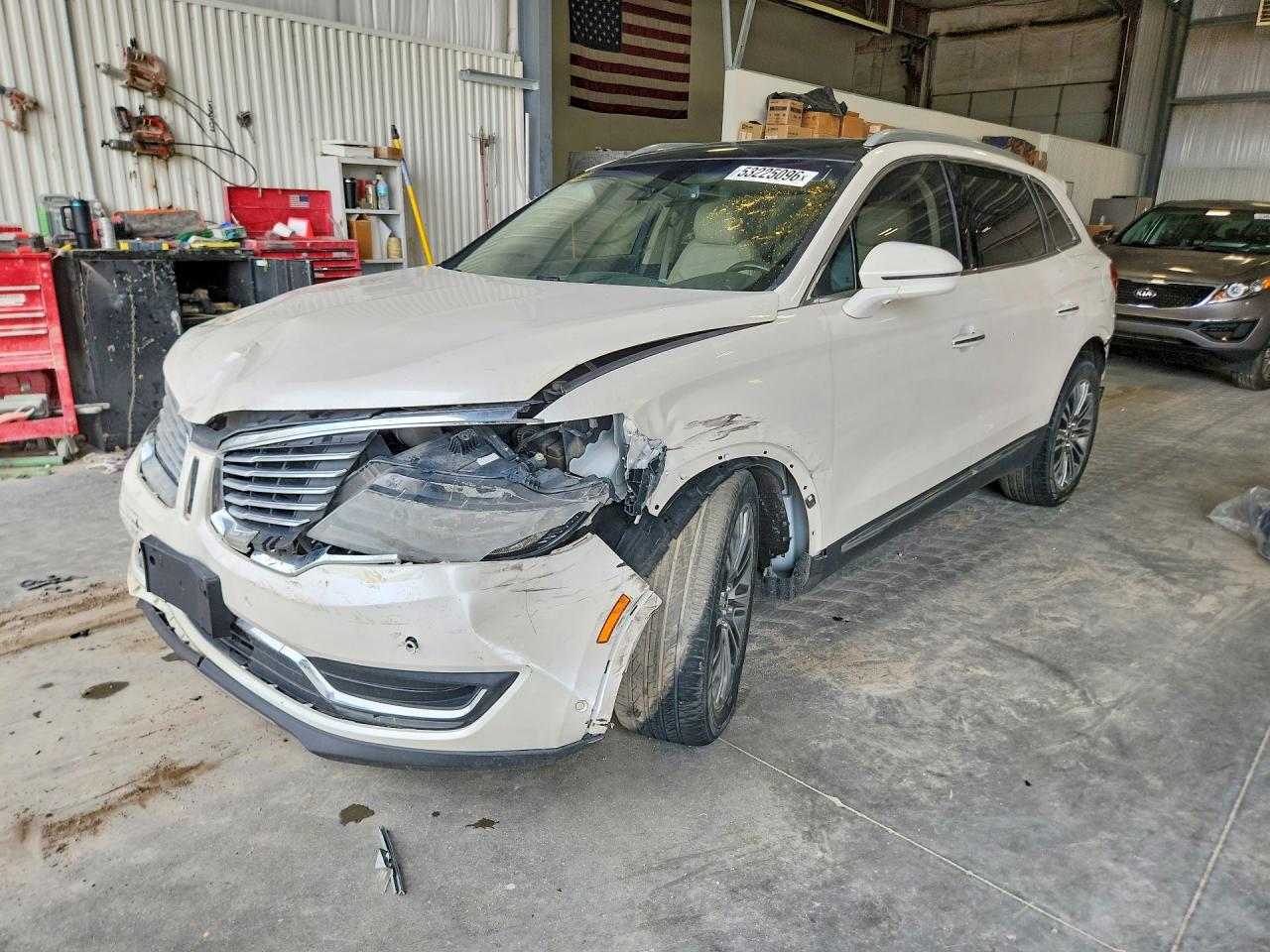 Salvage Lincoln MKX Image