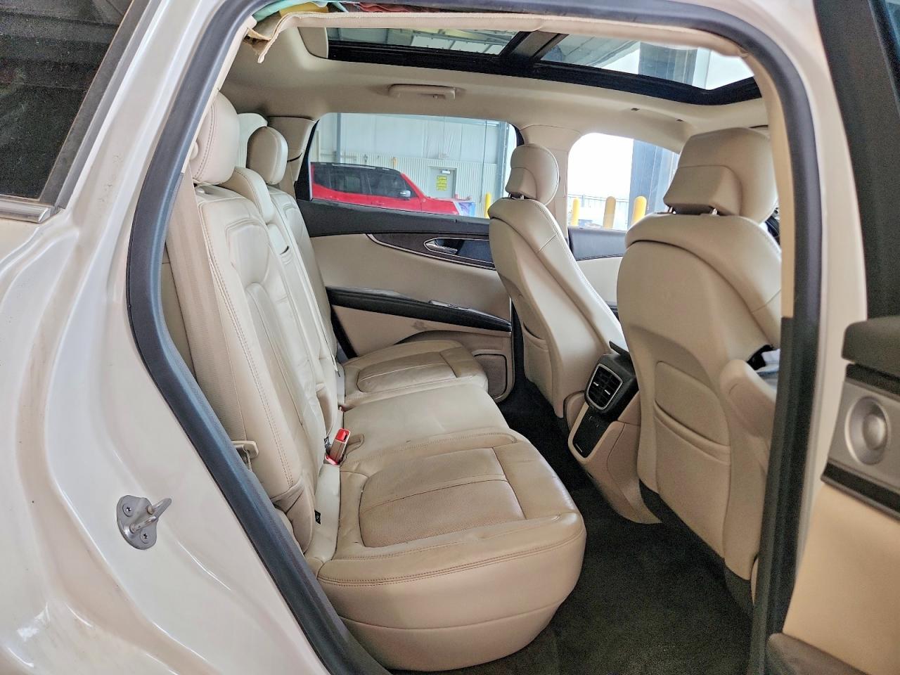 Lincoln MKX Reserve
