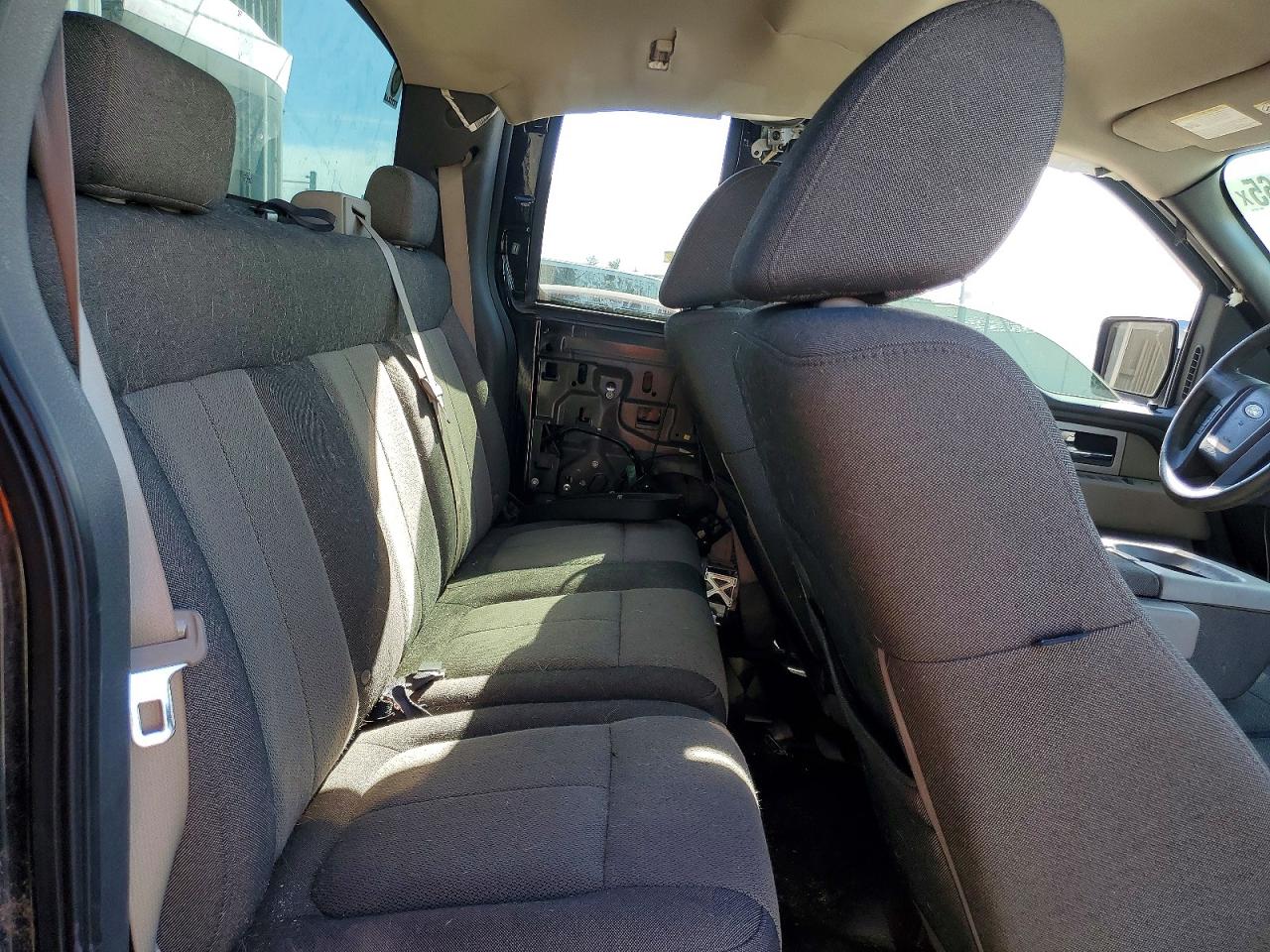 Ford F-150 Super Cab
