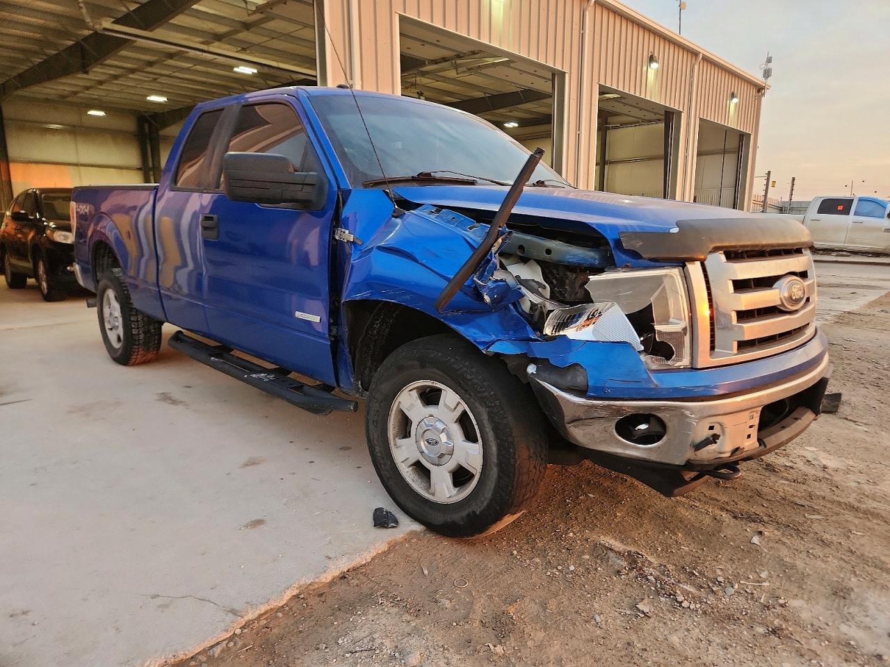 Ford F-150 Super Cab