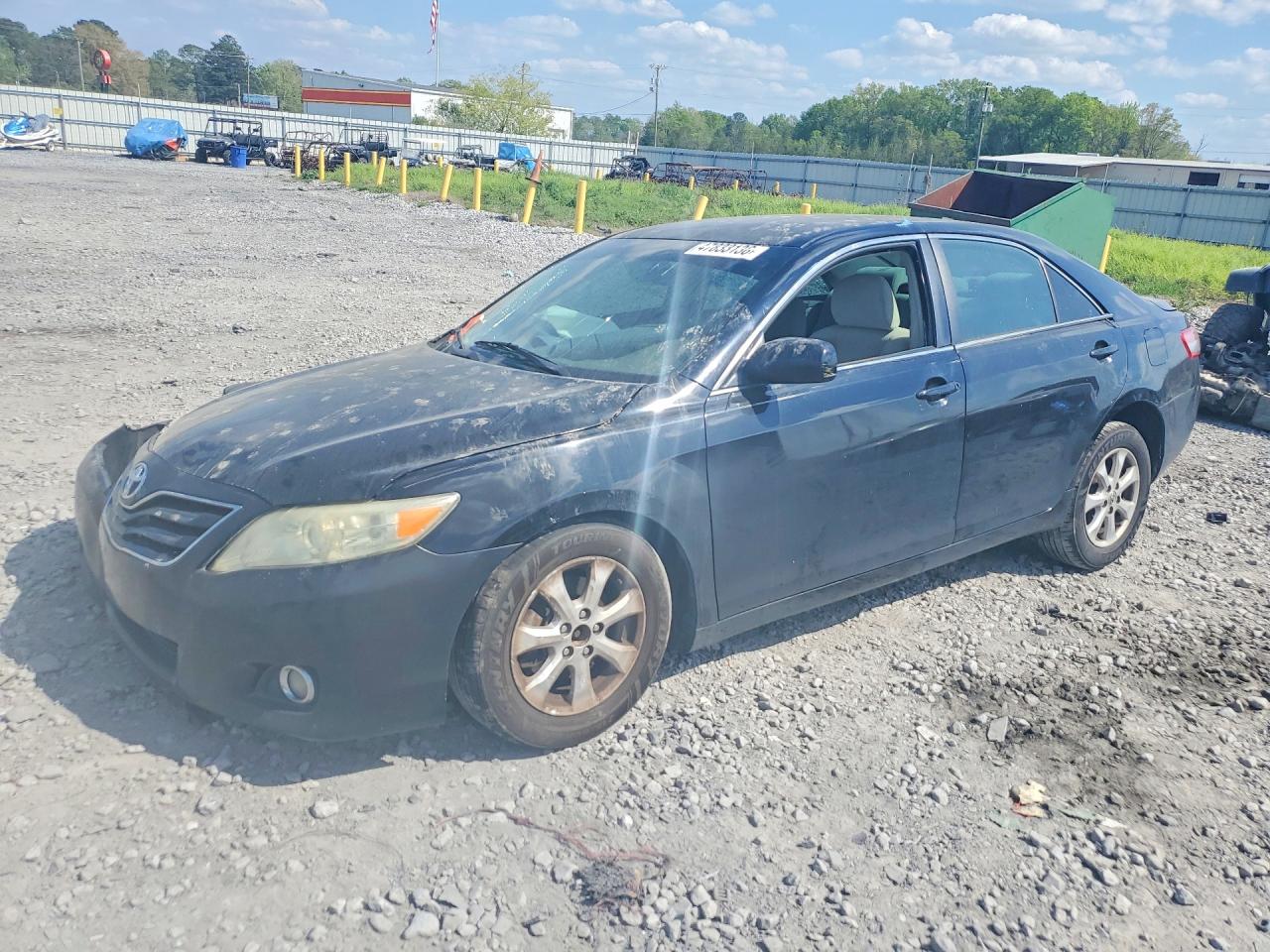 Salvage Toyota Camry Image