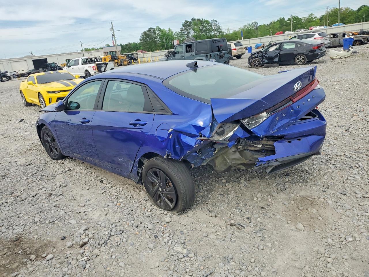 Hyundai ELANTRA Sel