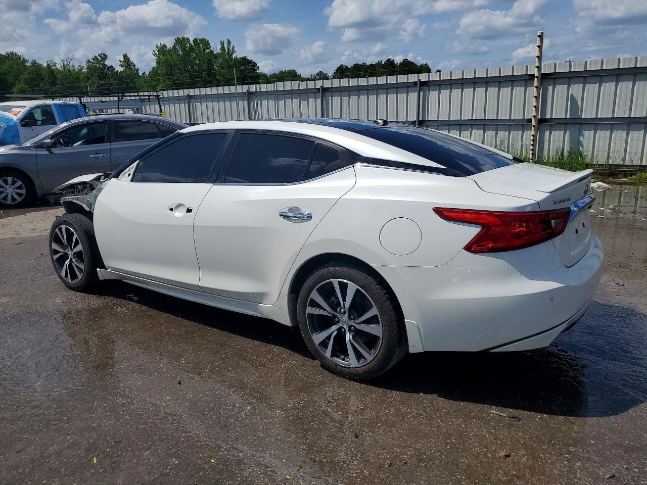 Nissan Maxima Platinum