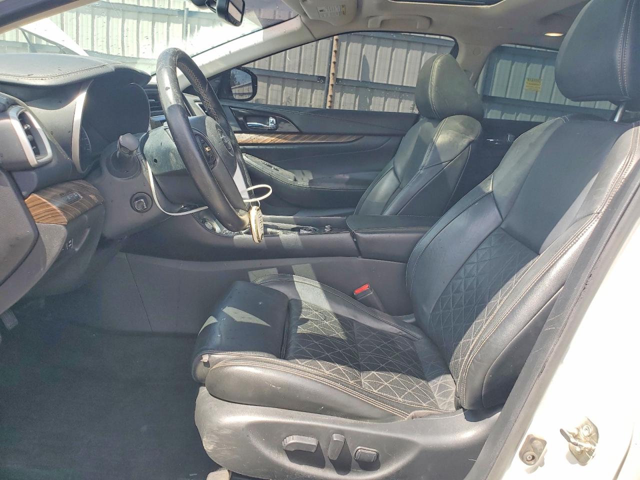 Nissan Maxima Platinum