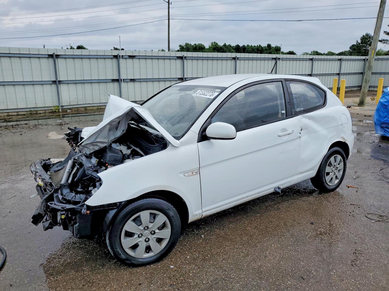 Salvage Hyundai ACCENT Image