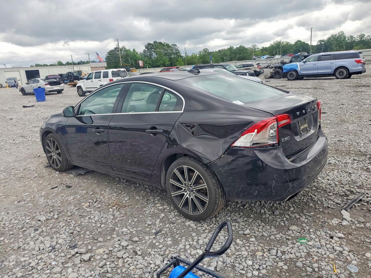 Volvo S60 T5