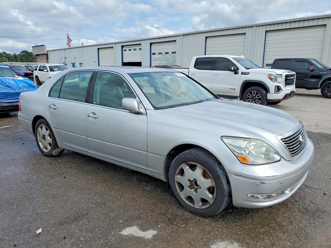 Lexus LS 430