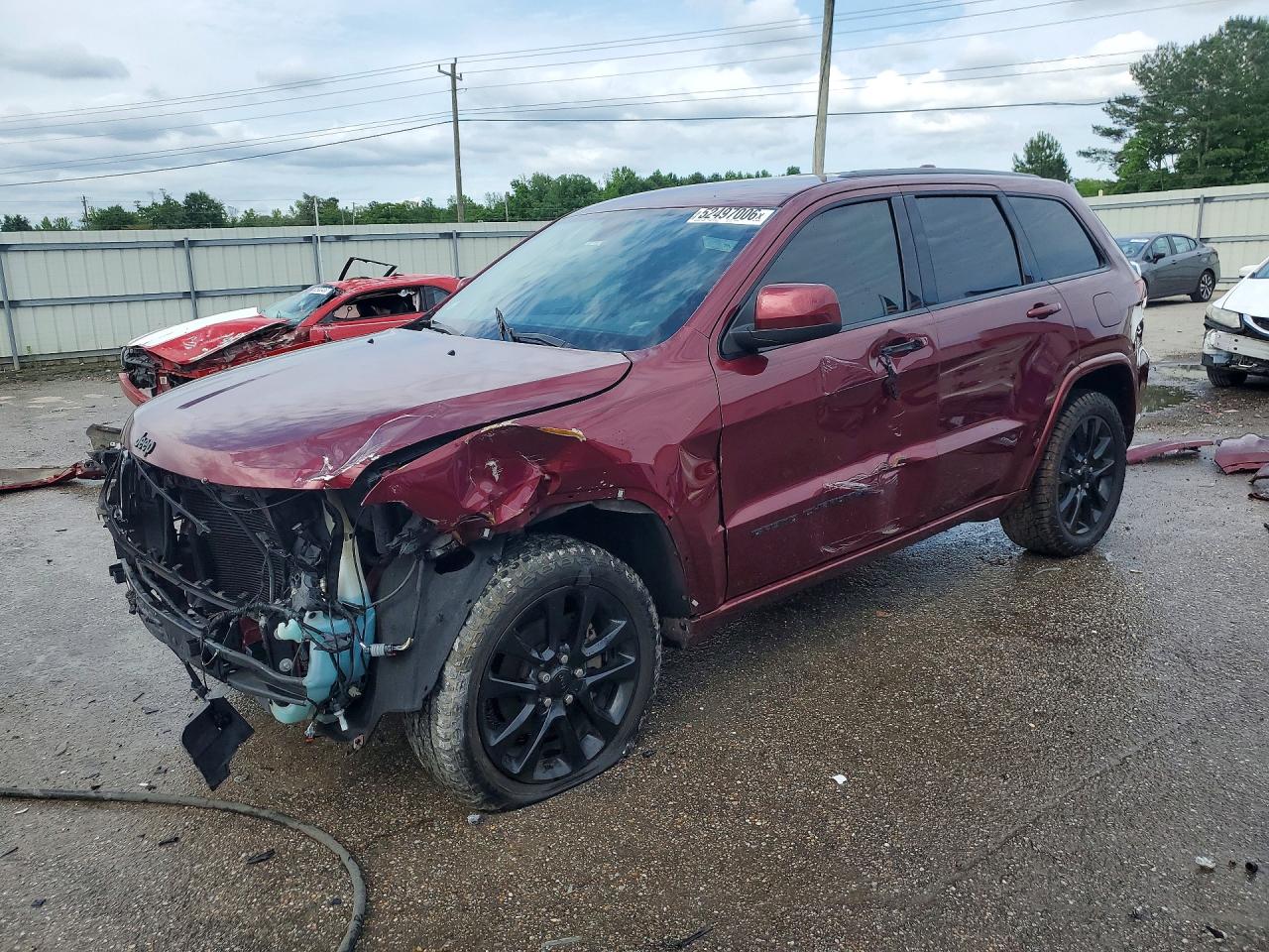 Salvage Jeep Cherokee Image