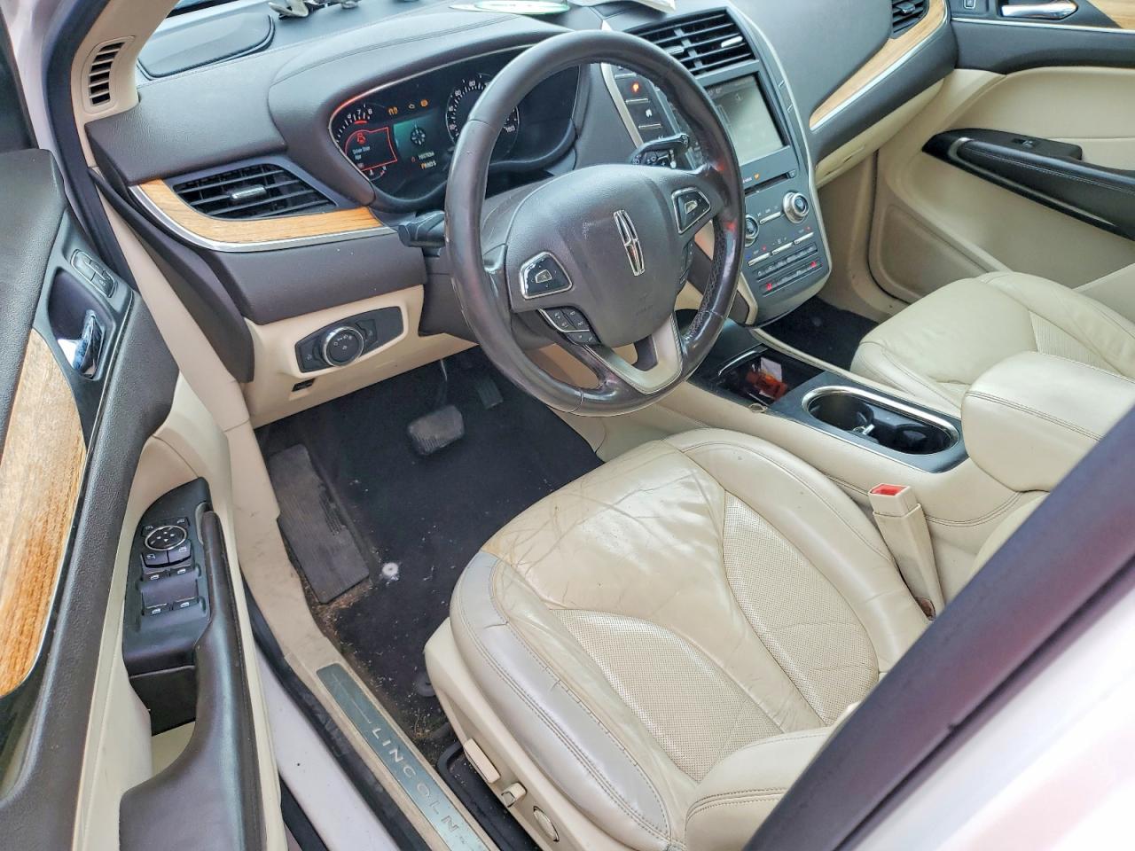 Lincoln MKZ