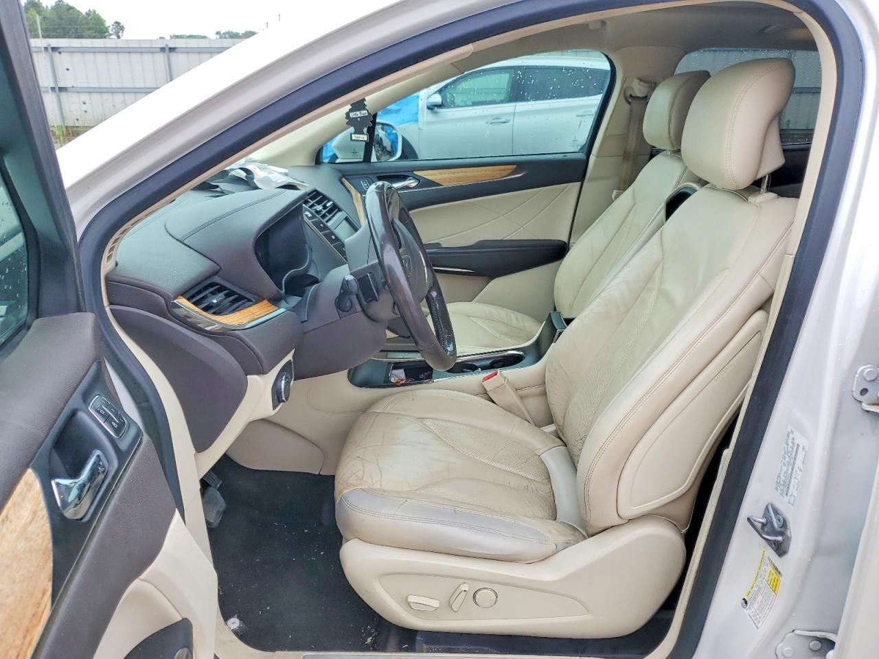 Lincoln MKZ