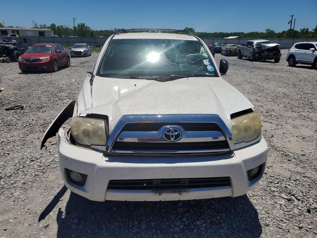 Toyota 4Runner Sr5