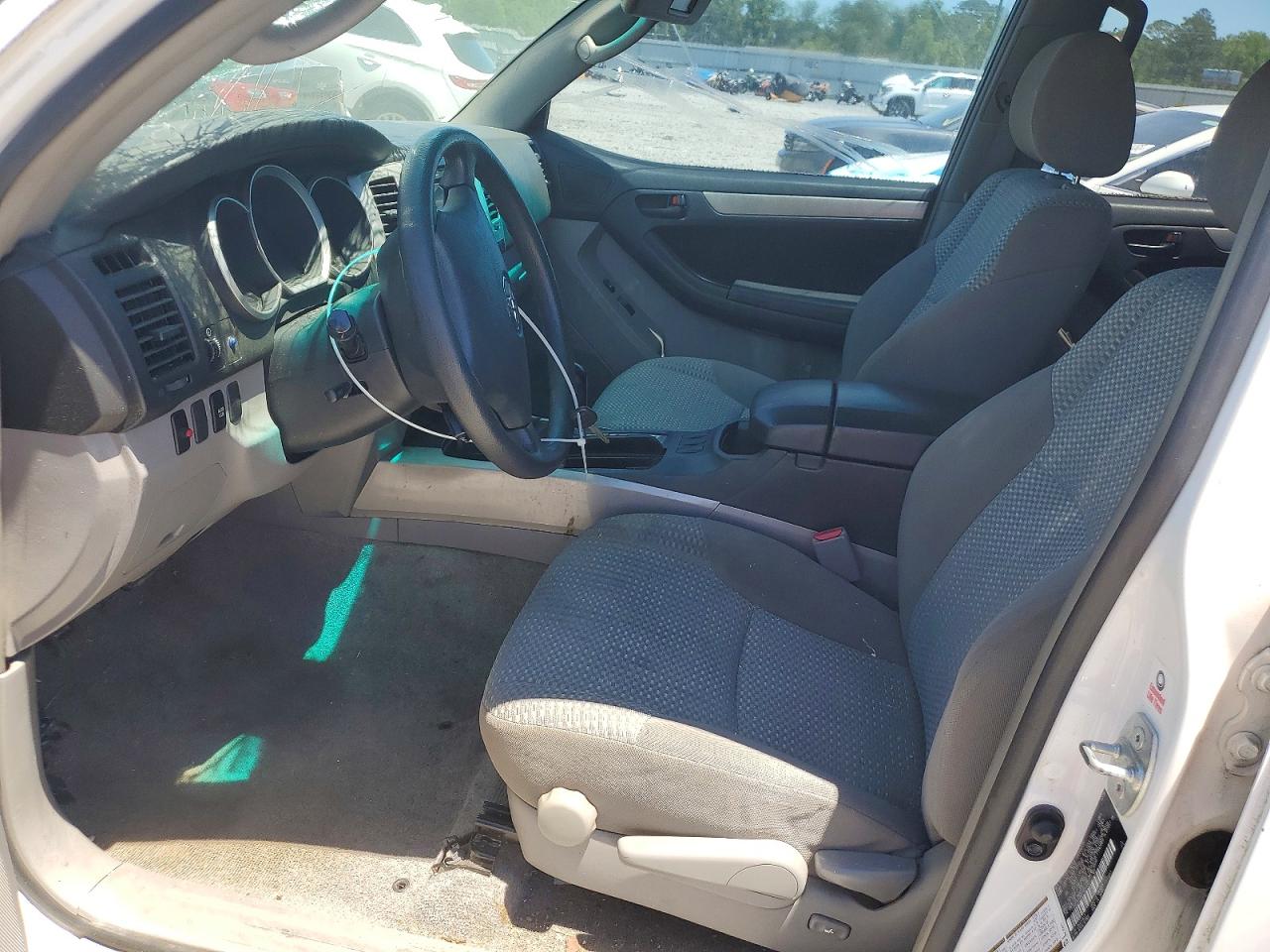 Toyota 4Runner Sr5