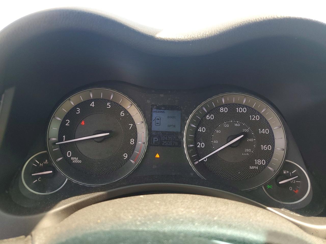 INFINITI Q70 3.7 Luxe