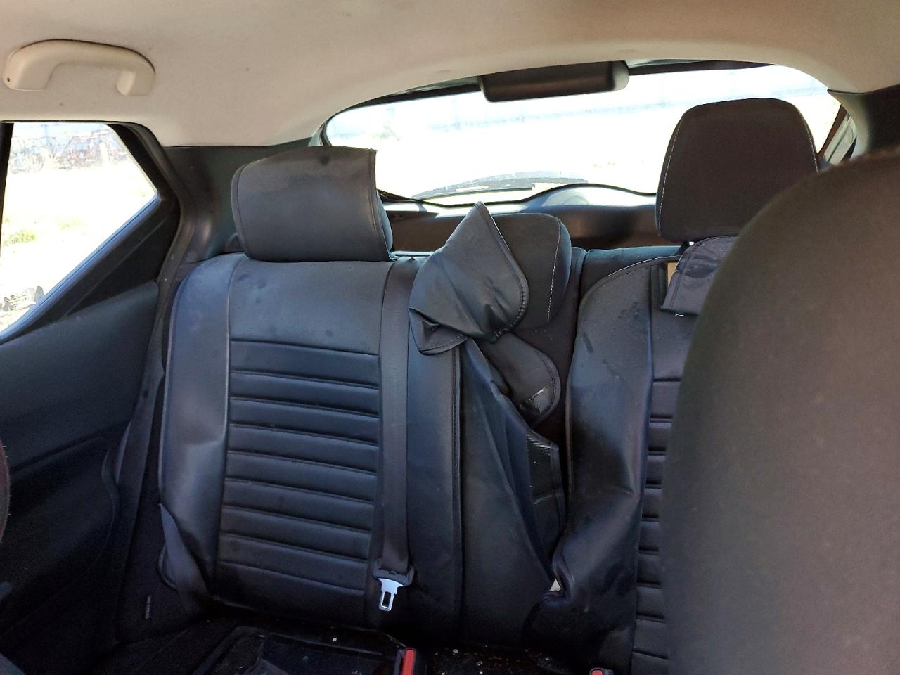 Nissan Kicks S