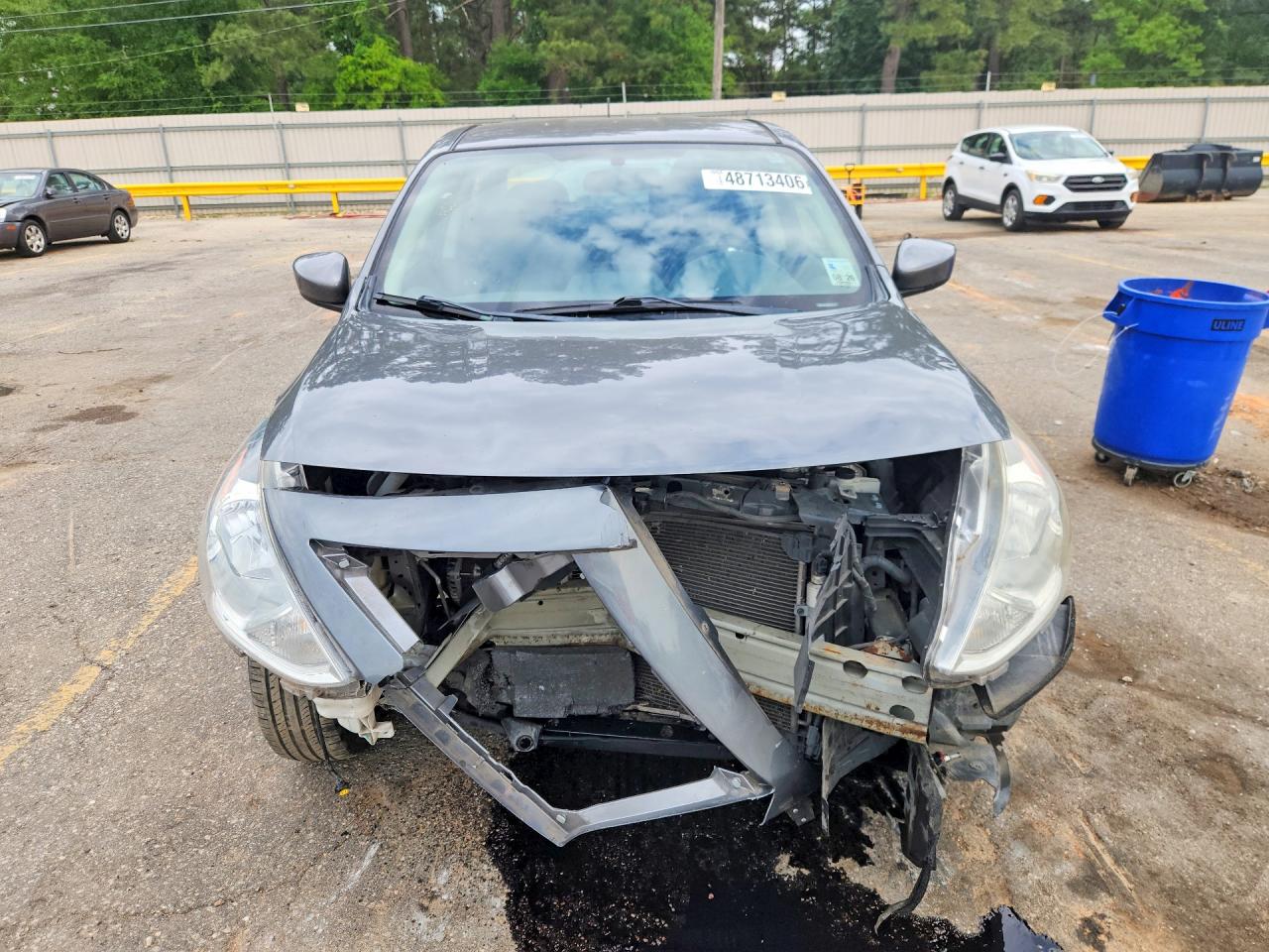 Nissan Versa Sv